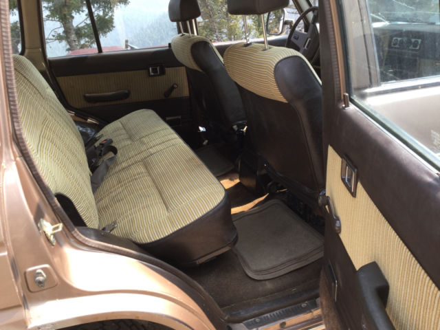 1986 Toyota Land Cruiser Base Sport Utility 4-Door - photo 9