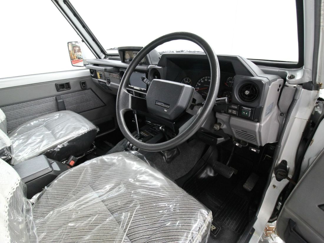 1986 Toyota Land Cruiser LX - photo 10