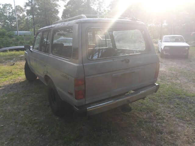 1986 Toyota Land Cruiser FJ60 - photo 5