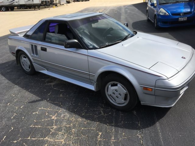 1986 Toyota MR2 - photo 11