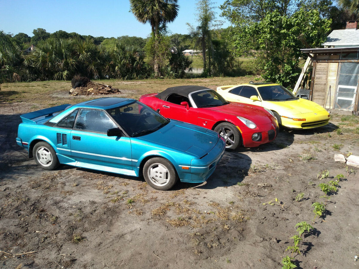 1986 Toyota MR2 GT - photo 2