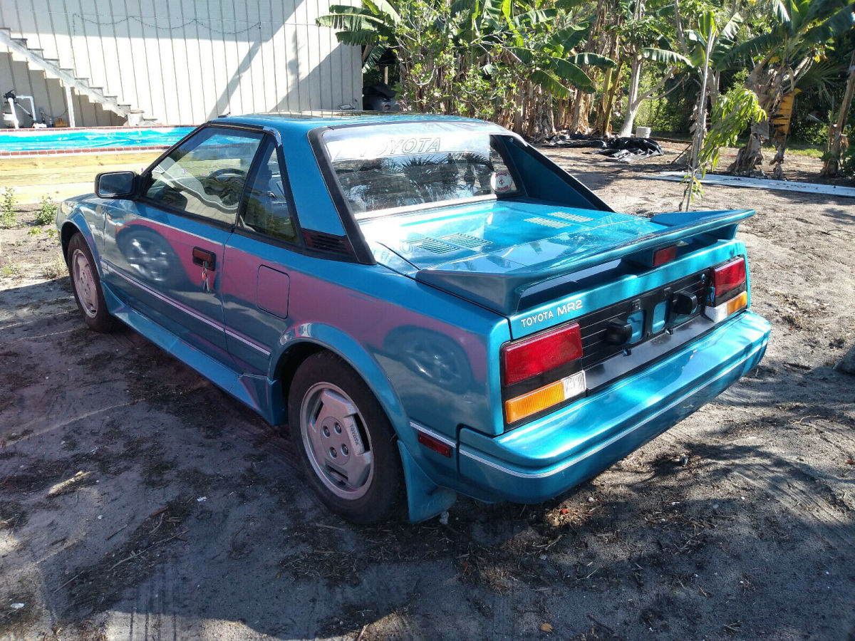 1986 Toyota MR2 GT - photo 4
