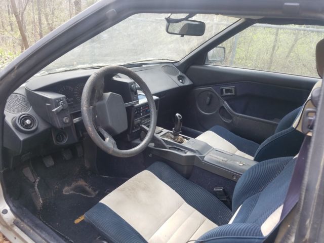 1986 Toyota MR2 Base - photo 5