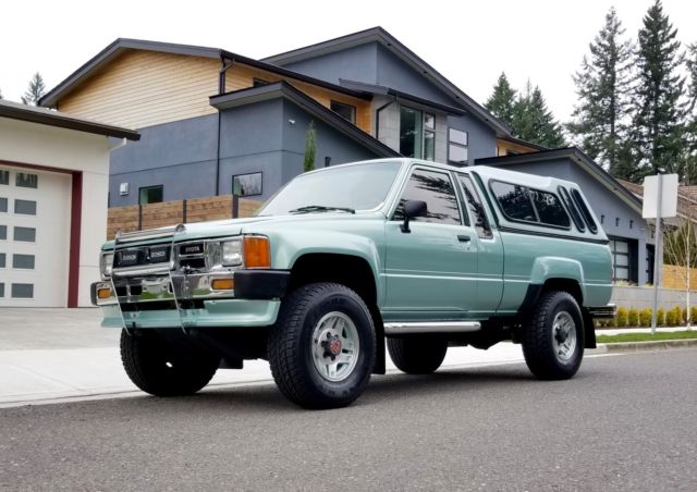 1986 Toyota Pickup Xtra-Cab 4x4 SR5 - photo 10