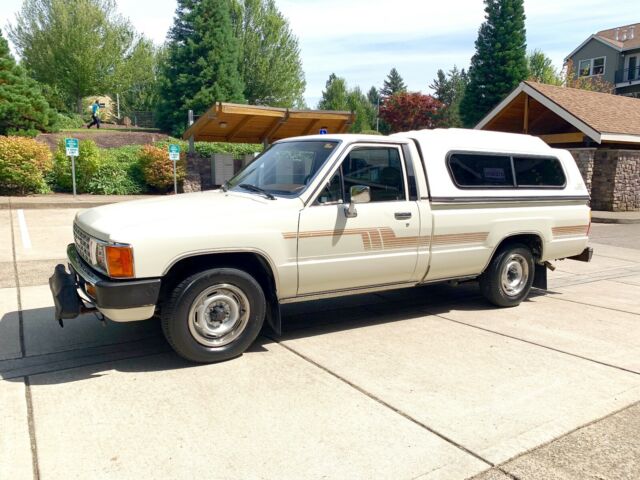 1986 Toyota Pickup Deluxe - photo 2