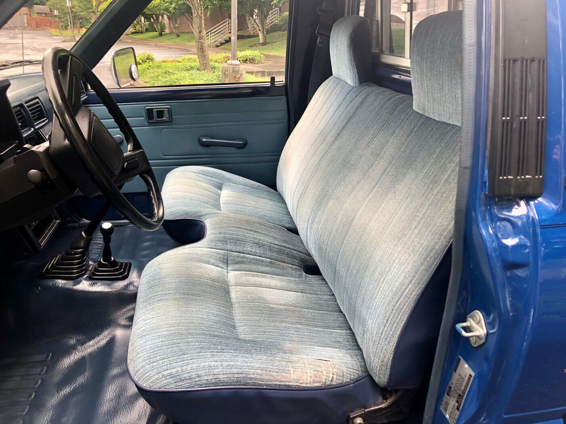 1986 Toyota Pickup BASE - photo 9