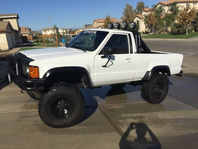 1986 Toyota Pickup 4WD, 22R, Lifted, Standard Cab 1986 Toyota Other