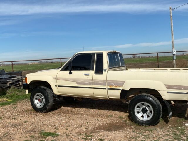 1986 Toyota Sr5 4x4 Chrome - photo 2