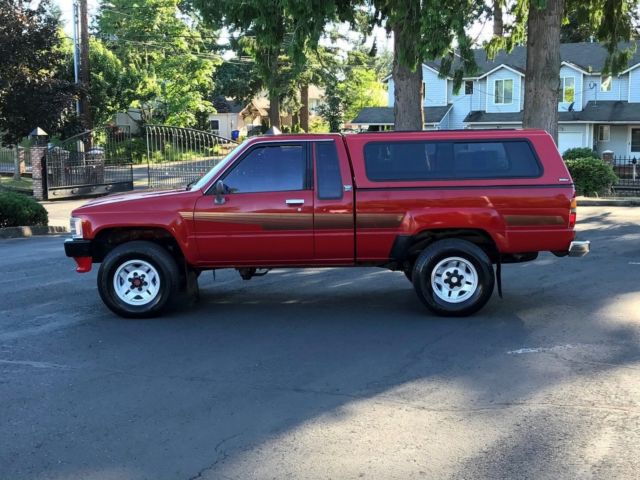 1986 Toyota Tacoma SR5 4x4 Extra Cab - photo 3