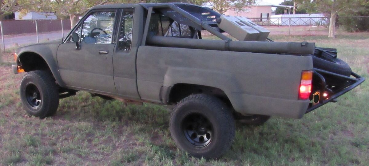 1986 Toyota Pickup XTRACAB RN66 SR5 - photo 7