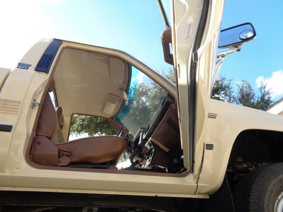 1986 Toyota Tacoma - photo 10
