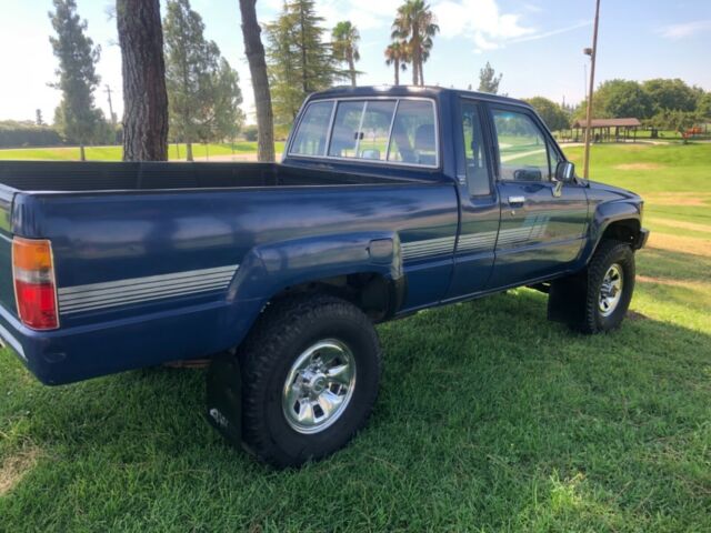 1986 Toyota Pickup - photo 3