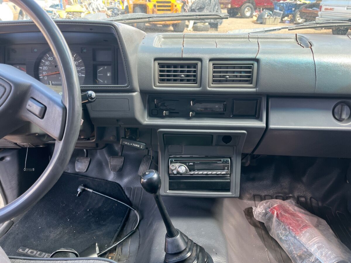 1986 Toyota Pickup - photo 5