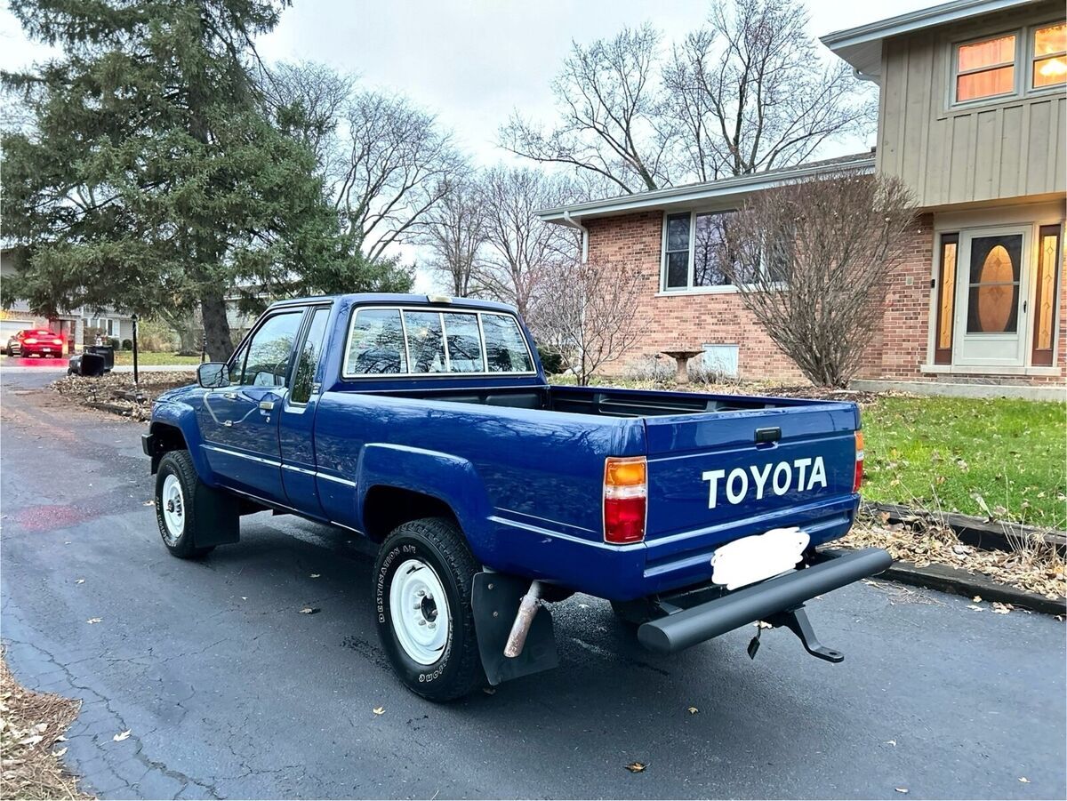 1986 Toyota Pickup XTRACAB RN67 DLX - photo 3
