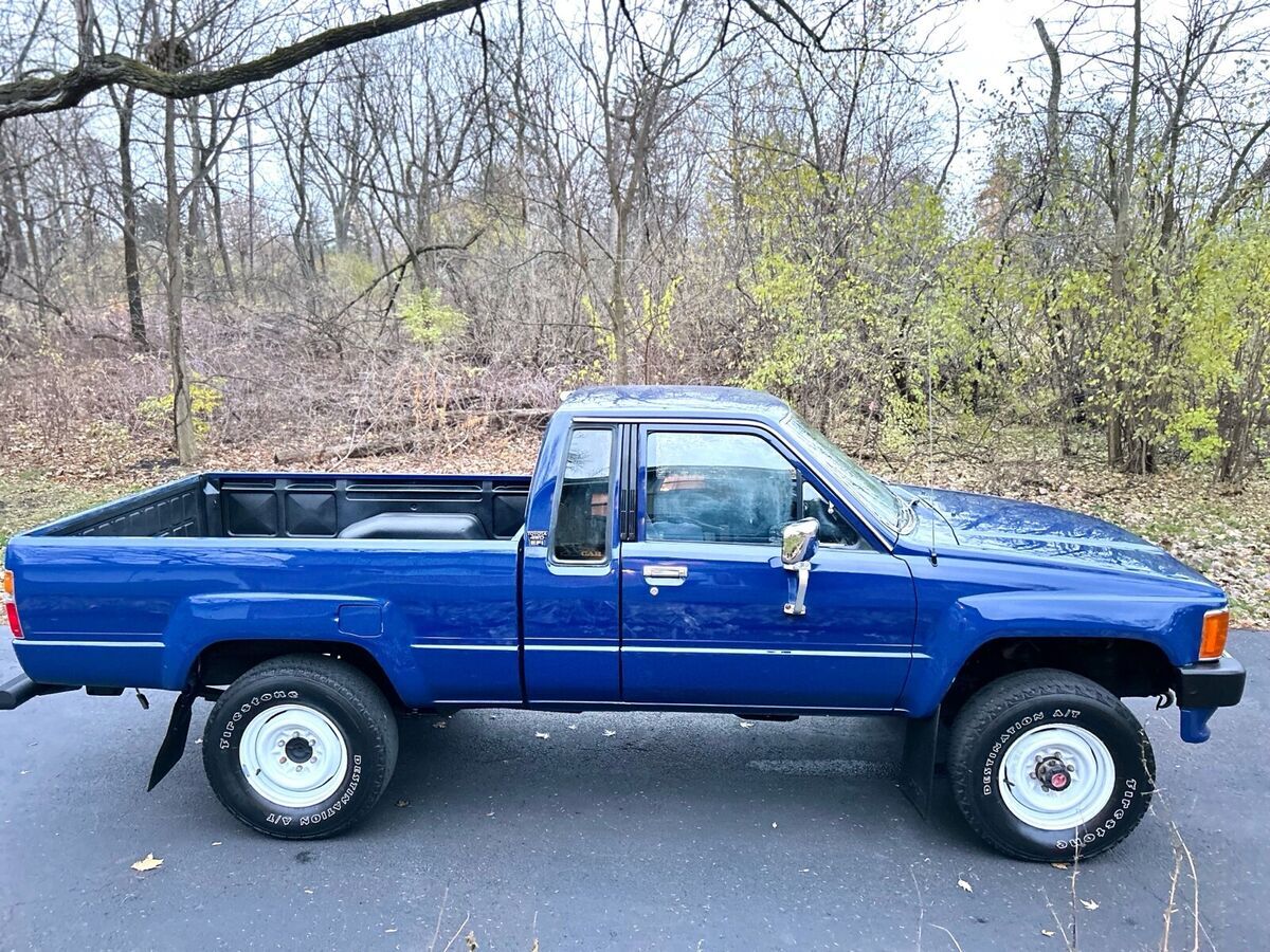 1986 Toyota Pickup XTRACAB RN67 DLX - photo 6