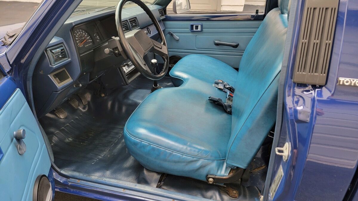 1986 Toyota Tacoma 1/2 TON RN50 - photo 13