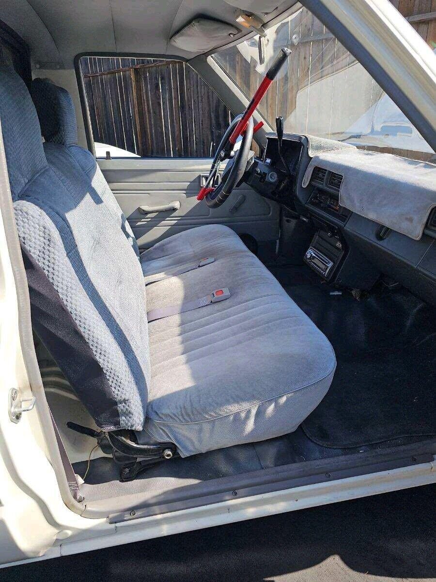 1986 Toyota Pickup 1/2 TON RN50 - photo 12