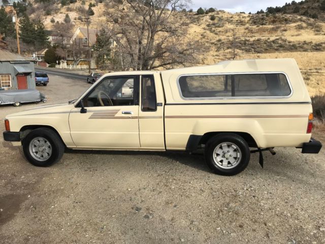 1986 Toyota Pickup SR5 - photo 7