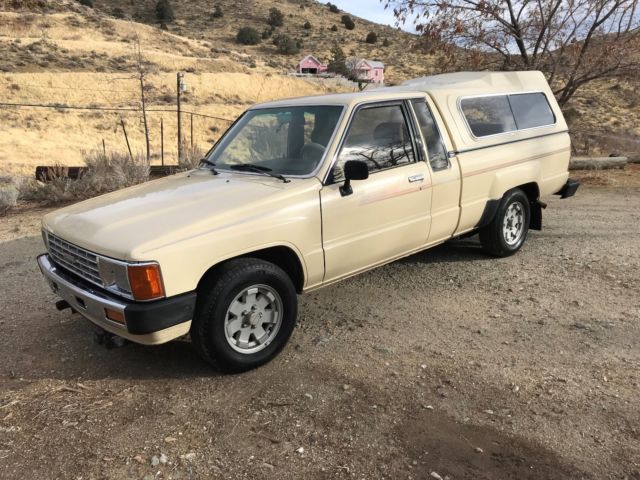 1986 Toyota Pickup SR5 - photo 9