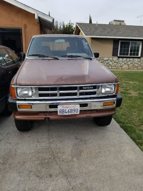 1986 Toyota Pickup SR5 - photo 3