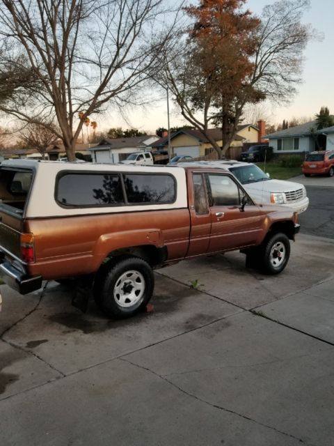 1986 Toyota Pickup SR5 - photo 5