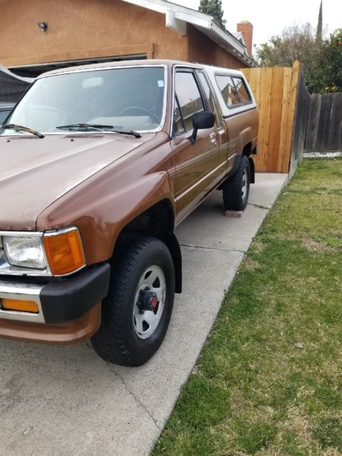 1986 Toyota Pickup SR5 - photo 6