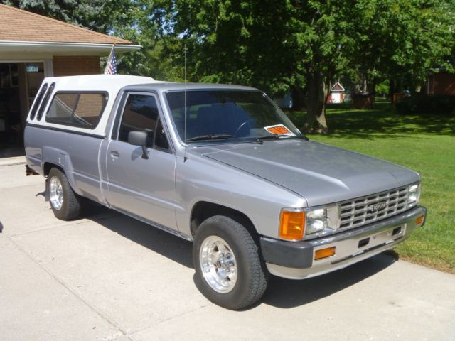 1986 Toyota pickup Truck 1986 Toyota Other