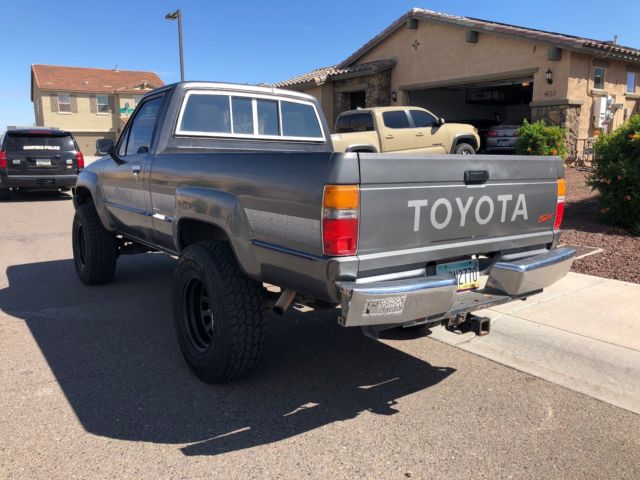 1986 Toyota Pickup Base - photo 3