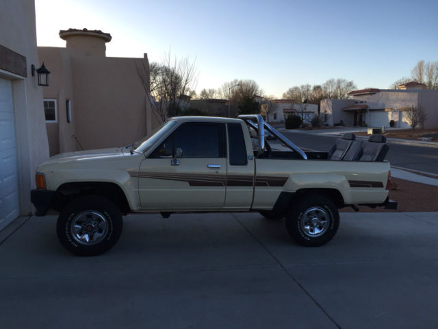 1986 Toyota Pickup Stock - photo 2