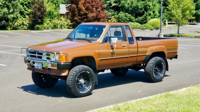 1986 Toyota Pickup Xtra-Cab 4x4 SR5 22RE EFI 4cyl 5-Speed! 1986 Toyota Pickup Xtra-Cab 4x4