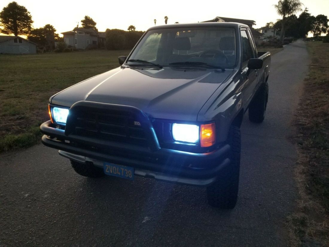 1986 Toyota Pickup XTRACAB DLX - photo 10