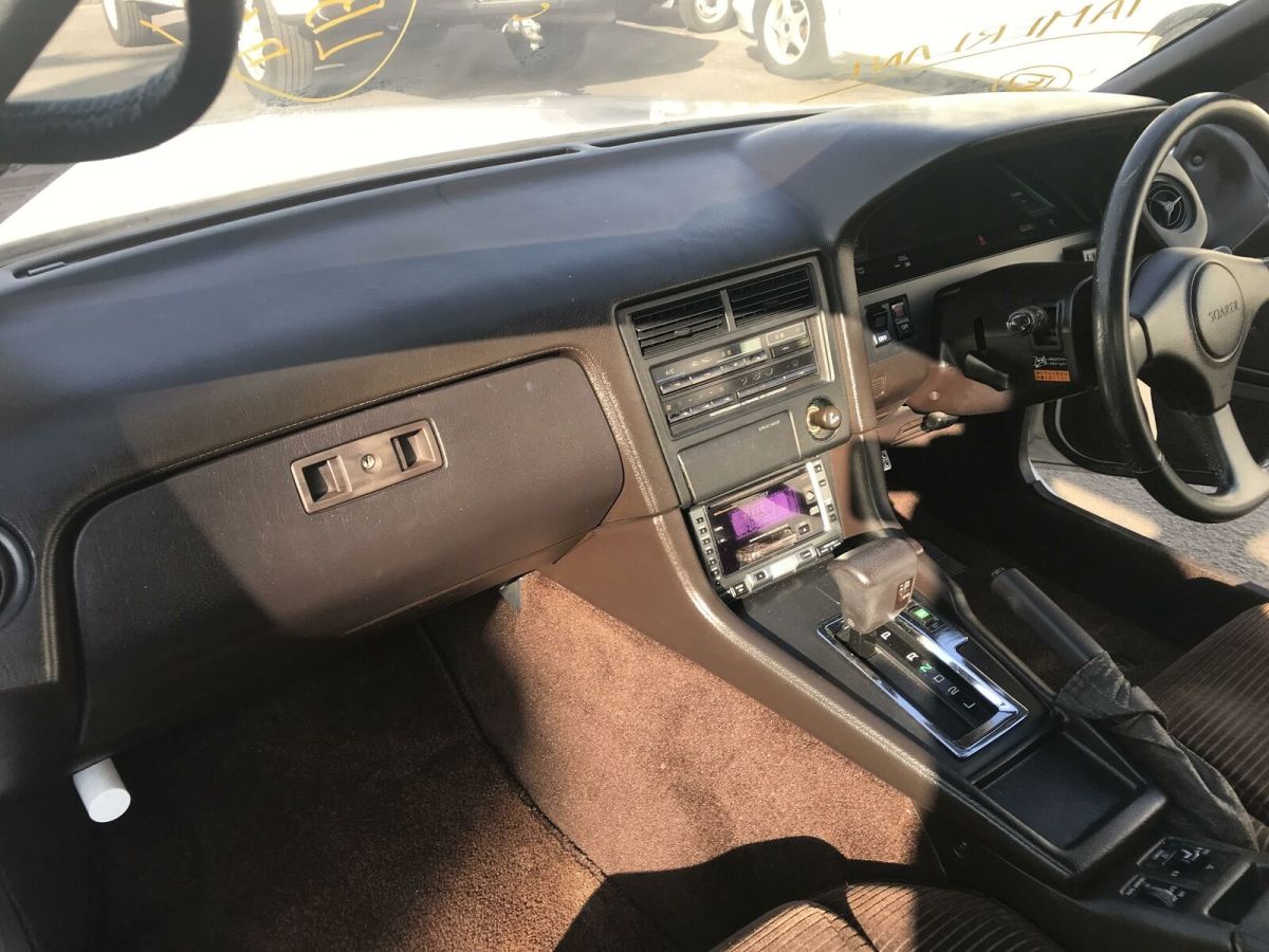 1986 Toyota Soarer - photo 3