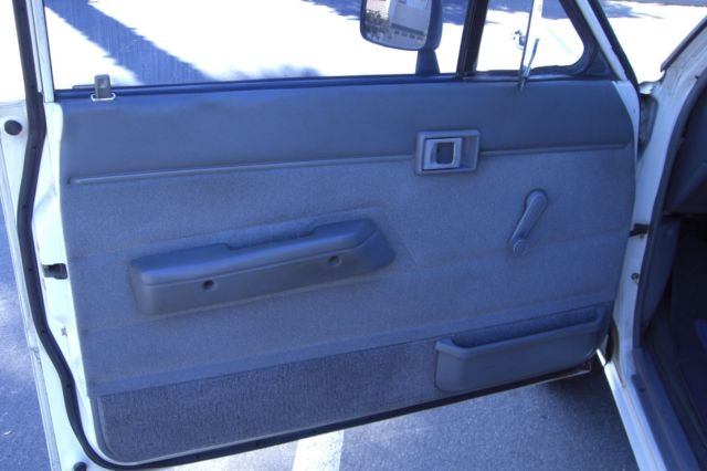 1986 Toyota Pickup - photo 9