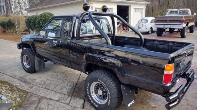 1986 Toyota SR5 4x4 Pickup 1986 Toyota Other SR5