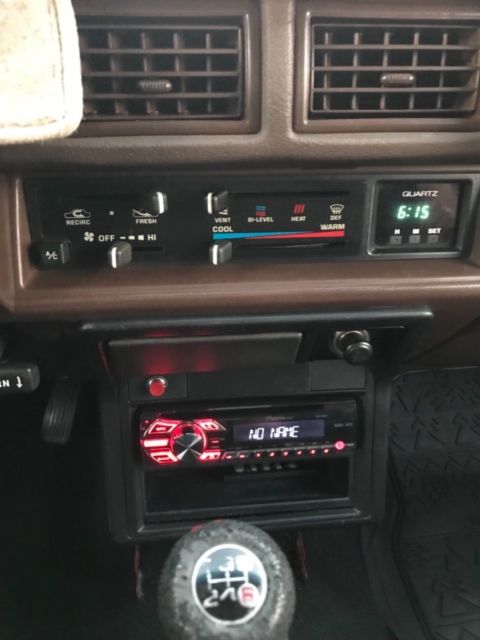 1986 Toyota Truck SR5 - photo 6