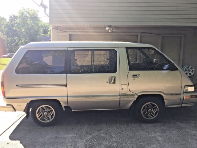 1986 Toyota Van - photo 2