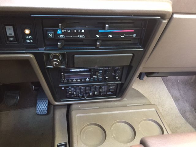 1986 Toyota Van - photo 7