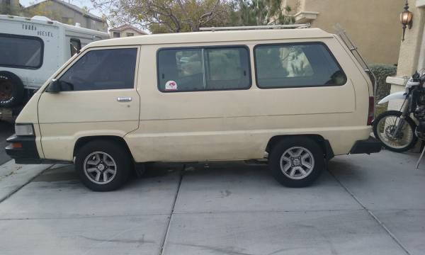 1986 Toyota Van Wagon LE - photo 2