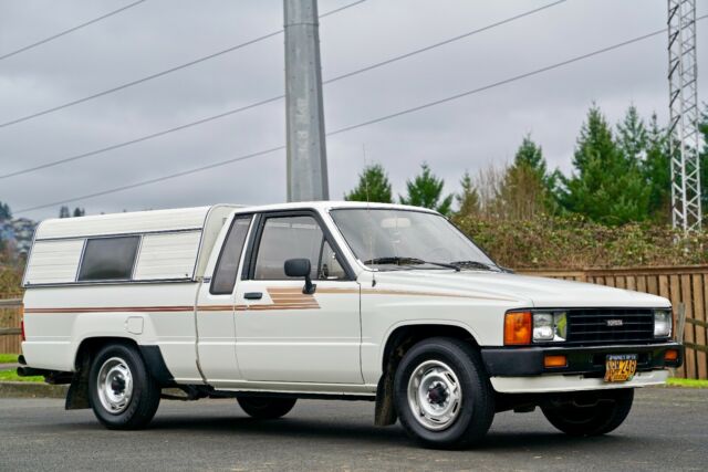 1986 Toyota Pickup SR5 - photo 4