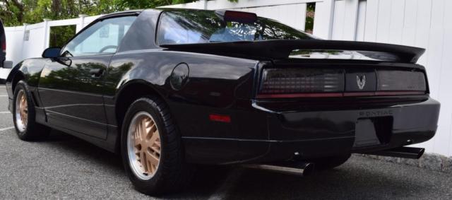 1986 TRANS AM, BUILT 350 V8, NEW TRANS, $8700 IN RECEIPTS, T-TOPS, LOW RESERVE 1986 Pontiac Firebird TRANS-AM WITH $5000 BUILT 350 V8