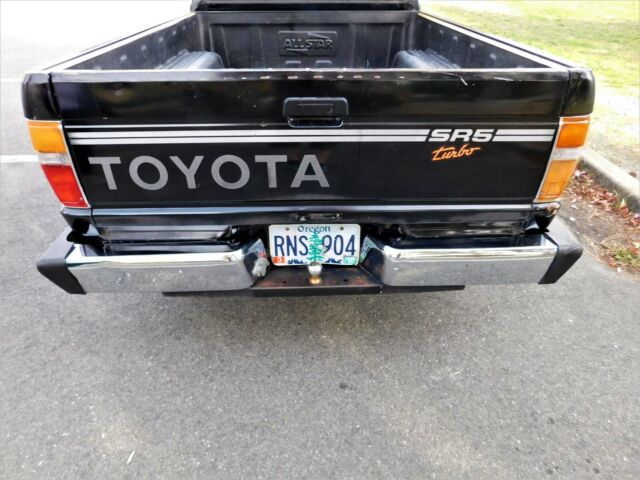 1986 Toyota Pickup SR5 - photo 4
