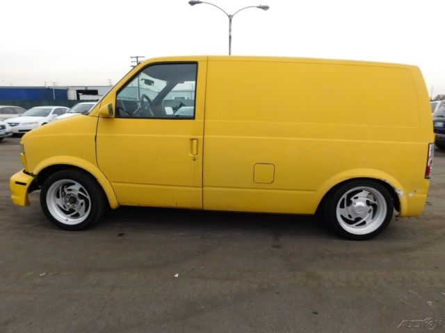 1986 Chevrolet Astro Base Standard Cargo Van 3-Door - photo 6