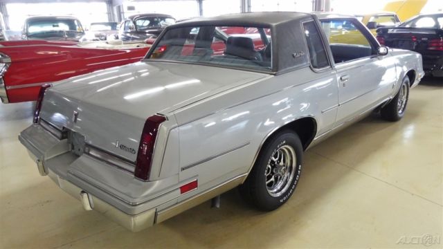 1986 Oldsmobile Cutlass Salon Coupe 2-Door - photo 11