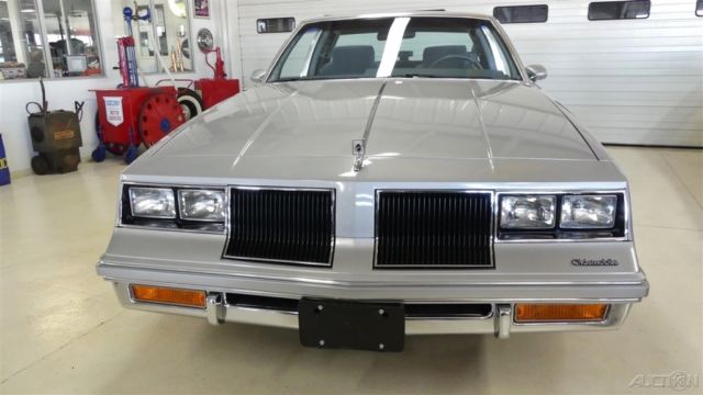 1986 Oldsmobile Cutlass Salon Coupe 2-Door - photo 5
