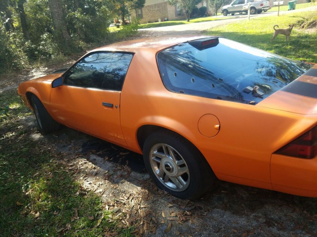 1986 Chevrolet Camaro - photo 2