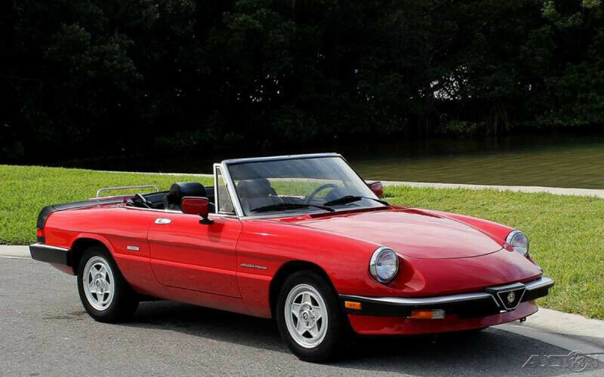 1986 Alfa Romeo Spider Veloce 2dr Convertible - photo 7