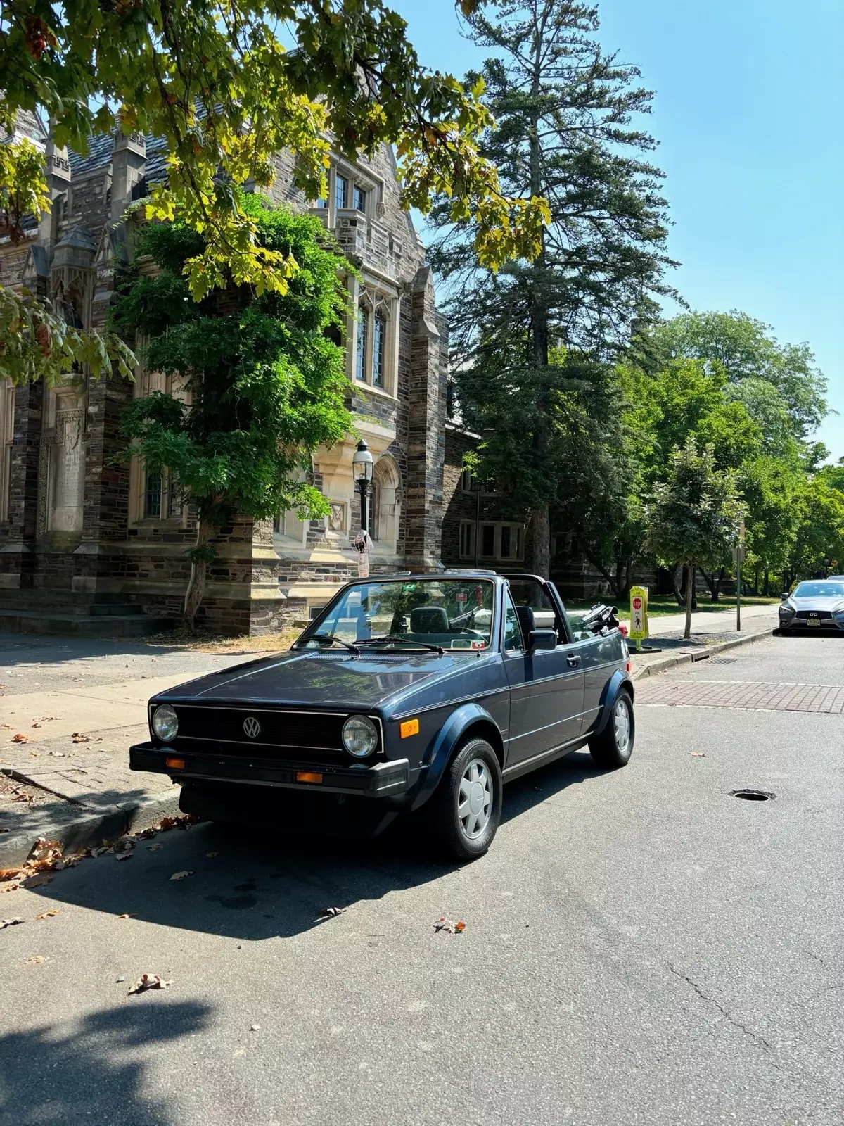 1986 Volkswagen Cabrio Convertible Blue 1986 Volkswagen Cabrio