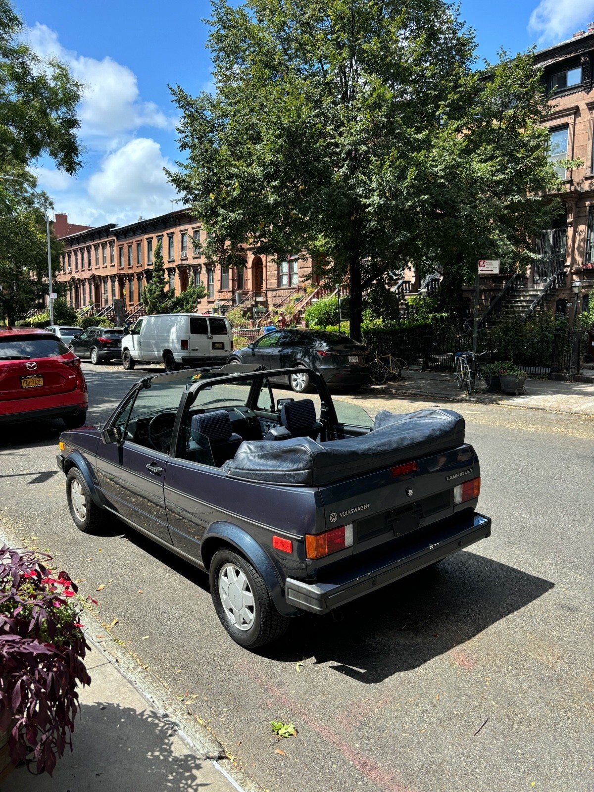 1986 Volkswagen Cabrio - photo 2