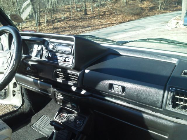 1986 Volkswagen Cabrio - photo 12
