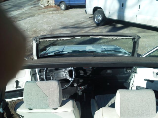 1986 Volkswagen Cabrio - photo 9